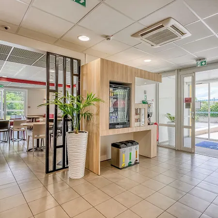 Ace Bordeaux Blanc Hotel