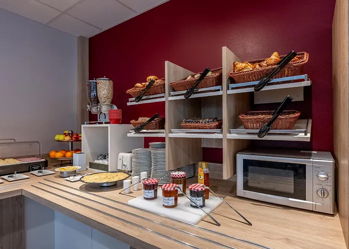 Ace Bordeaux Blanc Hotel Carbon-Blanc