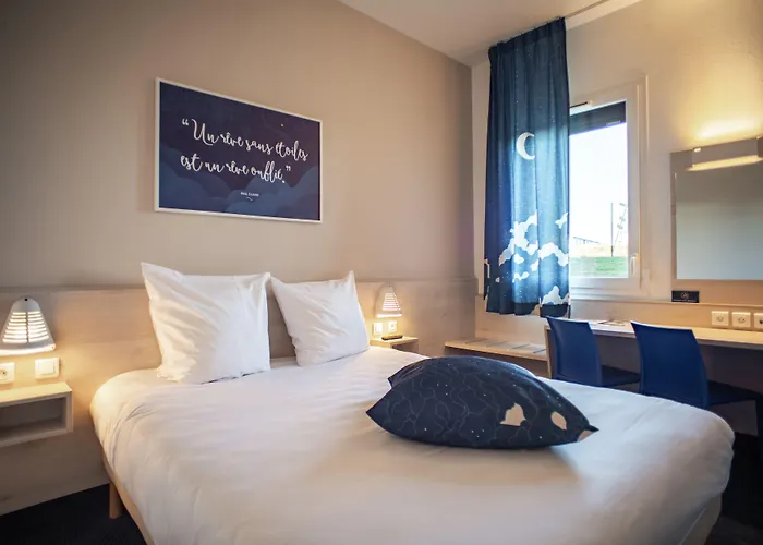 Ace Bordeaux Blanc Hotel 3*